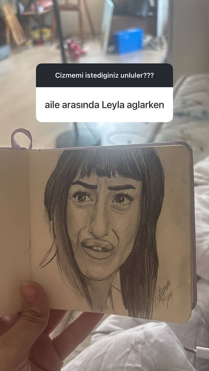 İstek: Aile Arasında — Leyla ağlarken